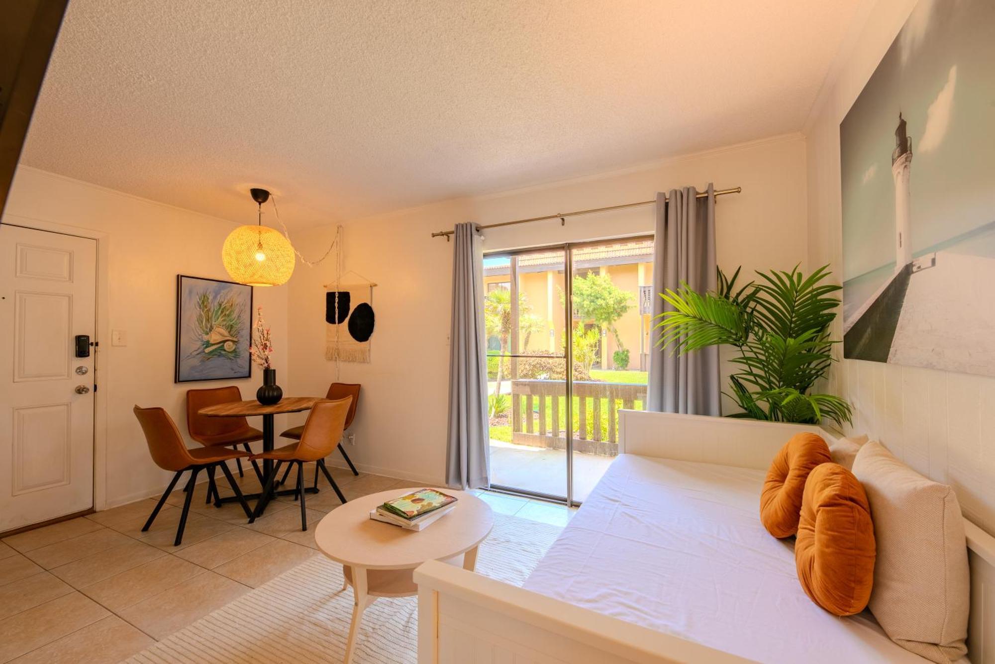 Flamingos Hideaway Stylish 1Br Coastal Escape 155 Lejlighed South Padre Island Eksteriør billede